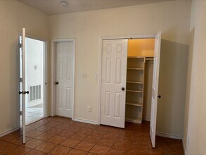 501 Vicki Ln in Huntsville, TX - Building Photo - Building Photo