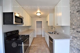 159 W Woodland Ave in Woodland, CA - Building Photo - Building Photo