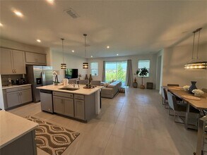 1165 Lakeshore Breeze Pl in Kissimmee, FL - Building Photo - Building Photo