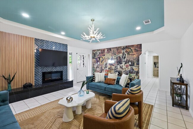 property at 328 Shawnee Trail