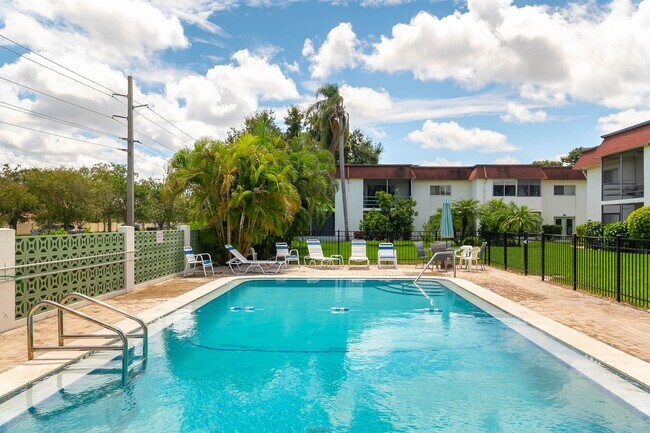 3602 S Beneva Rd in Sarasota, FL - Building Photo - Building Photo