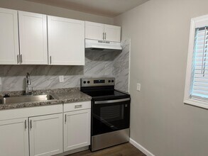 531 Gresham Park Dr in Marietta, GA - Building Photo - Building Photo