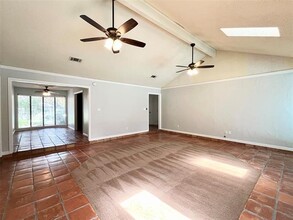 5008 Millsprings Dr in Arlington, TX - Building Photo - Building Photo