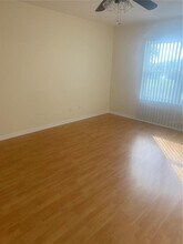 8741 Village Green Blvd in Clermont, FL - Building Photo - Building Photo