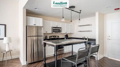 1214 Griswold St, Unit 310.4643 in Detroit, MI - Building Photo - Building Photo