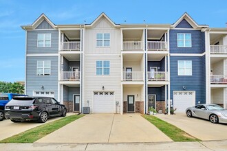 857 S Franklin St in Wake Forest, NC - Building Photo - Building Photo