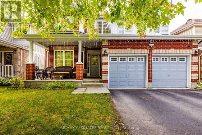 232 Hidden Meadow Ave in Ottawa, ON - Building Photo - Building Photo