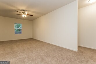 7261 Lacey Dr in Douglasville, GA - Building Photo - Building Photo