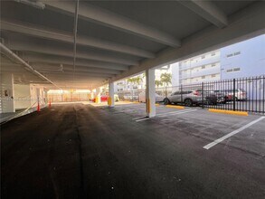 1033 Lenox Ave. in Miami Beach, FL - Building Photo - Building Photo