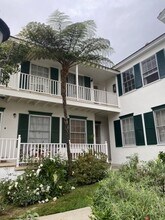 4024-4028 Los Feliz Blvd, Unit 7 in Los Angeles, CA - Foto de edificio - Building Photo