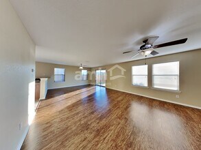 523 Cormorant in San Antonio, TX - Building Photo - Building Photo