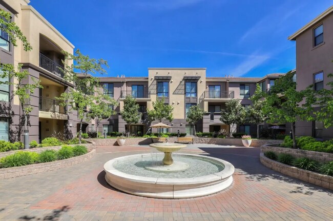 19503 Stevens Creek Blvd in Cupertino, CA - Building Photo - Building Photo