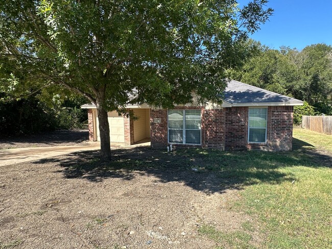 7907 Leigh Ann Dr in Dallas, TX - Building Photo - Building Photo