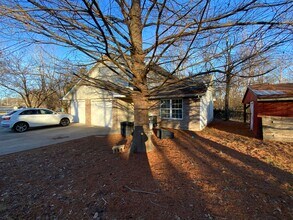 1416 W Worley St in Columbia, MO - Building Photo - Building Photo