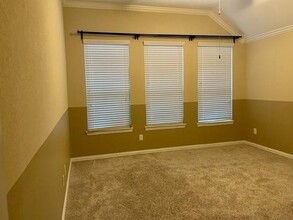 11075 Walts Run Ln in Cypress, TX - Foto de edificio - Building Photo