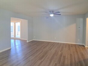 54161 Bryant St in Irving, TX - Building Photo - Building Photo