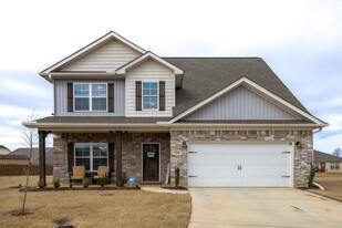 108 Maple Bend Dr in Toney, AL - Building Photo
