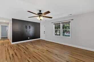 3004 Country Club Rd in Jacksonville, NC - Building Photo - Building Photo