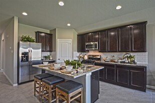 8515 Ideal Dr in Rosharon, TX - Building Photo