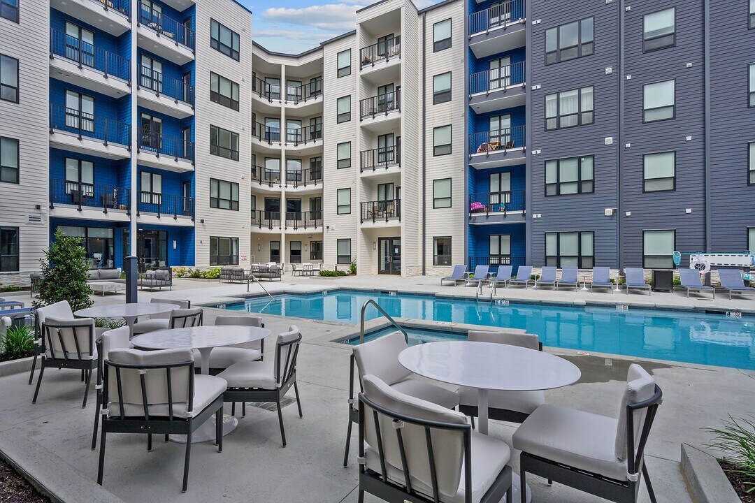 Aspire Kenwood Apartments in Cincinnati, OH - Foto de edificio