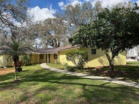 38651 Tarr Dr in Zephyrhills, FL - Building Photo