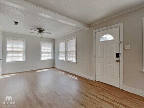 2216 28th St in Lubbock, TX - Building Photo - Building Photo