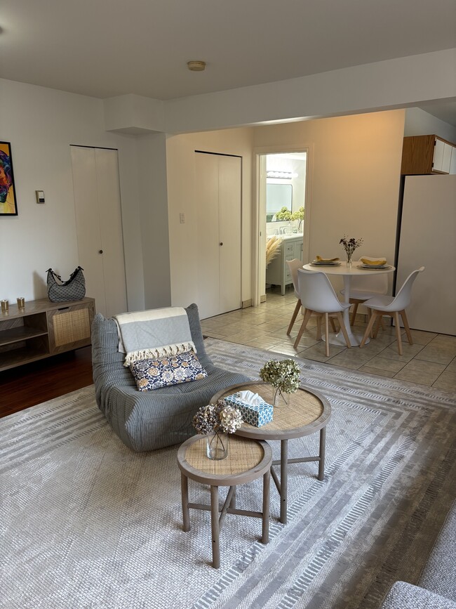 property at 14367 Melrose Dr