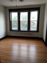 1608 W Nelson St, Unit 1 in Chicago, IL - Building Photo - Building Photo