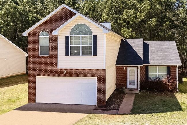 property at 4554 Glider Cir