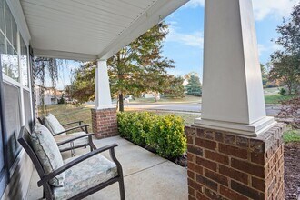 131 Crestwood Ln in Spring Hill, TN - Building Photo - Building Photo