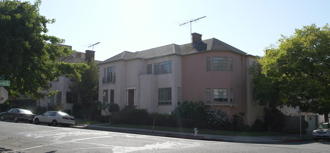 300-310 Palm Ave in Oakland, CA - Building Photo - Building Photo