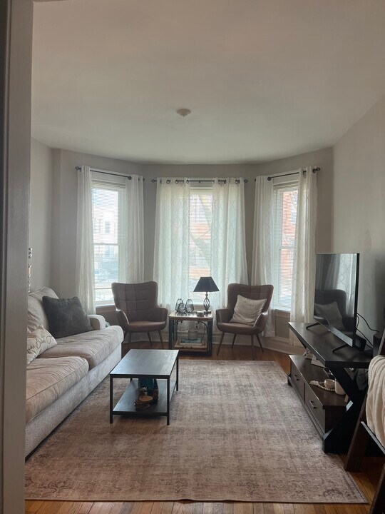 4008 N Hermitage Ave in Chicago, IL - Building Photo