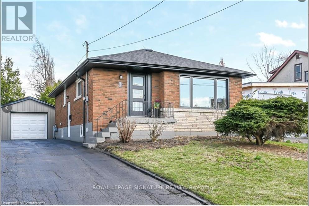 265 W 19th St in Hamilton, ON - Building Photo