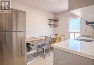 165 Symington Ave in Toronto, ON - Building Photo - Building Photo