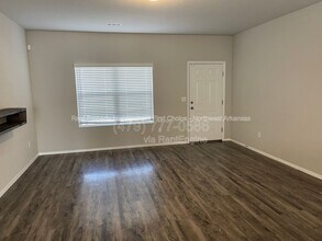 2429 Sebright Ave in Springdale, AR - Building Photo - Building Photo