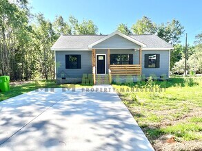 1506 Donna Dr in Columbia, SC - Building Photo - Building Photo