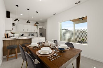Colgate Crossings in McAllen, TX - Building Photo - Building Photo