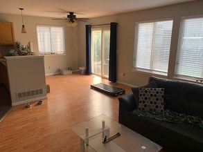 433 W 91st Cir in Thornton, CO - Foto de edificio - Building Photo