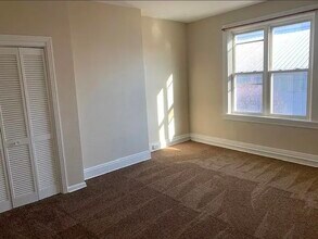 405 Butler St, Unit 3rd Floor in Etna, PA - Building Photo - Building Photo