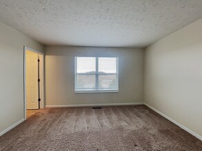 964 Retford Dr in Westfield, IN - Building Photo - Building Photo