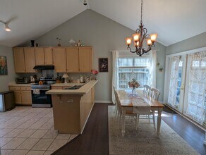 2587 Yarmouth Ln in Tallahassee, FL - Building Photo - Building Photo