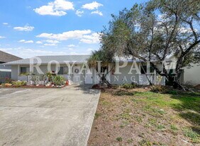 17435 Barbara Dr in Ft. Myers, FL - Building Photo