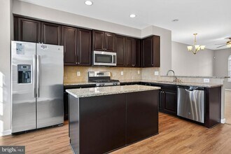 1731 Dorothy Ln in Woodbridge, VA - Building Photo - Building Photo