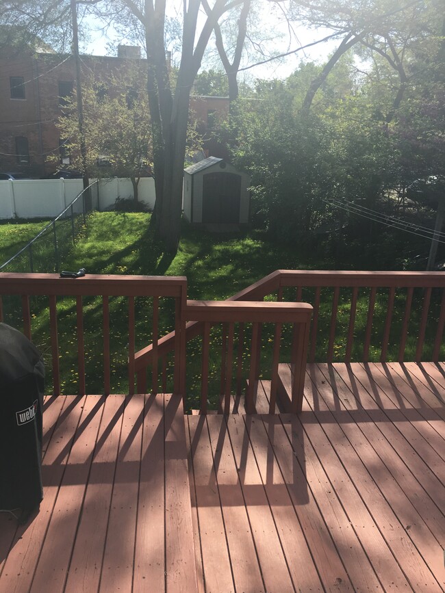 425 5th St in Ann Arbor, MI - Foto de edificio - Building Photo