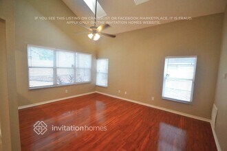 2404 Needham Dr in Valrico, FL - Building Photo - Building Photo