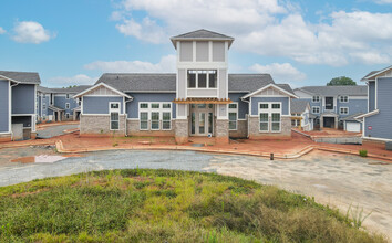 Caldwell Station in Huntersville, NC - Building Photo - Building Photo