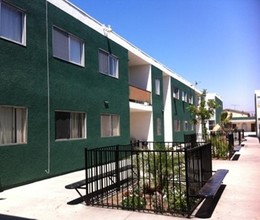 Orion Gardens Apartments in Sepulveda, CA - Building Photo - Building Photo