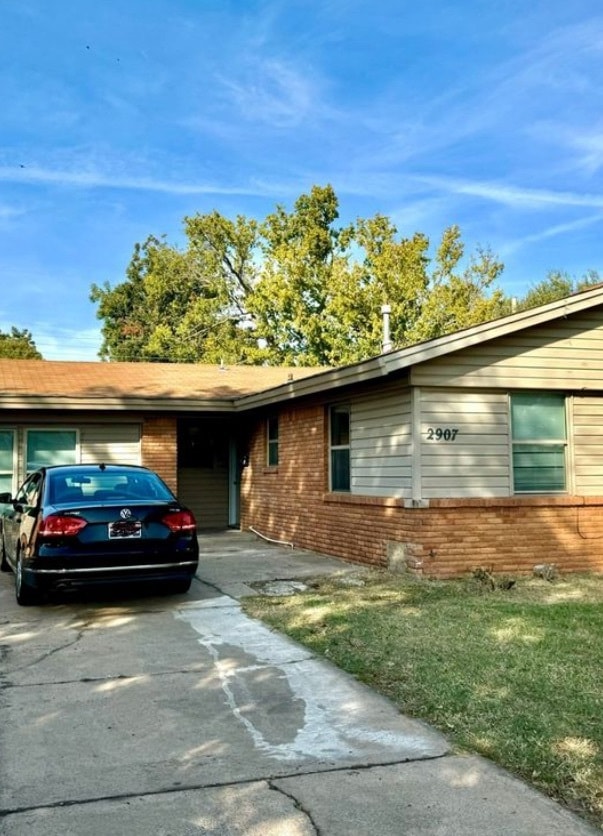 property at 2907 SW 54th St