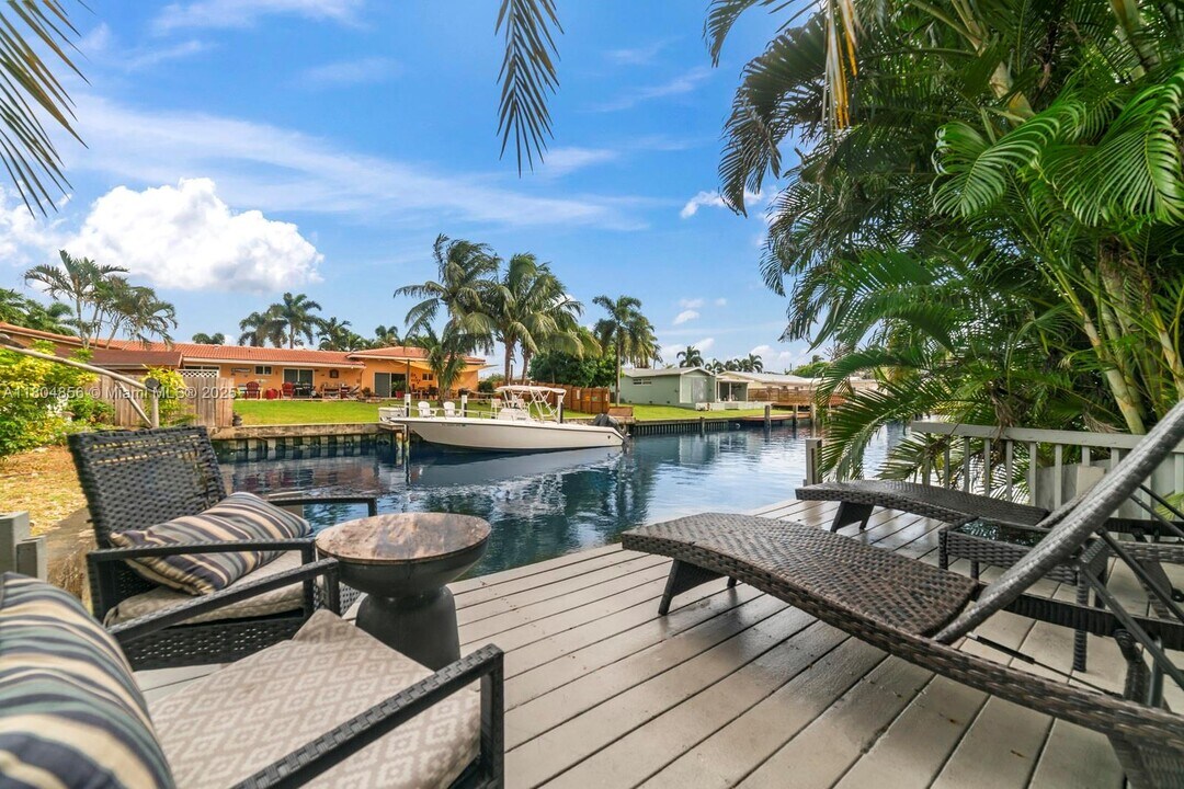 1631 N 29th Ct in Hollywood, FL - Foto de edificio
