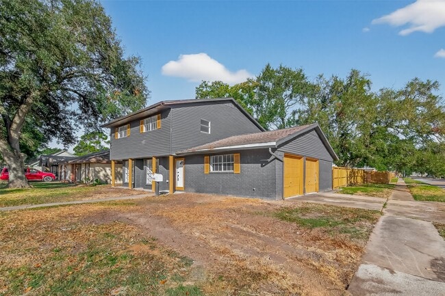 property at 2015 N Fisher Ct